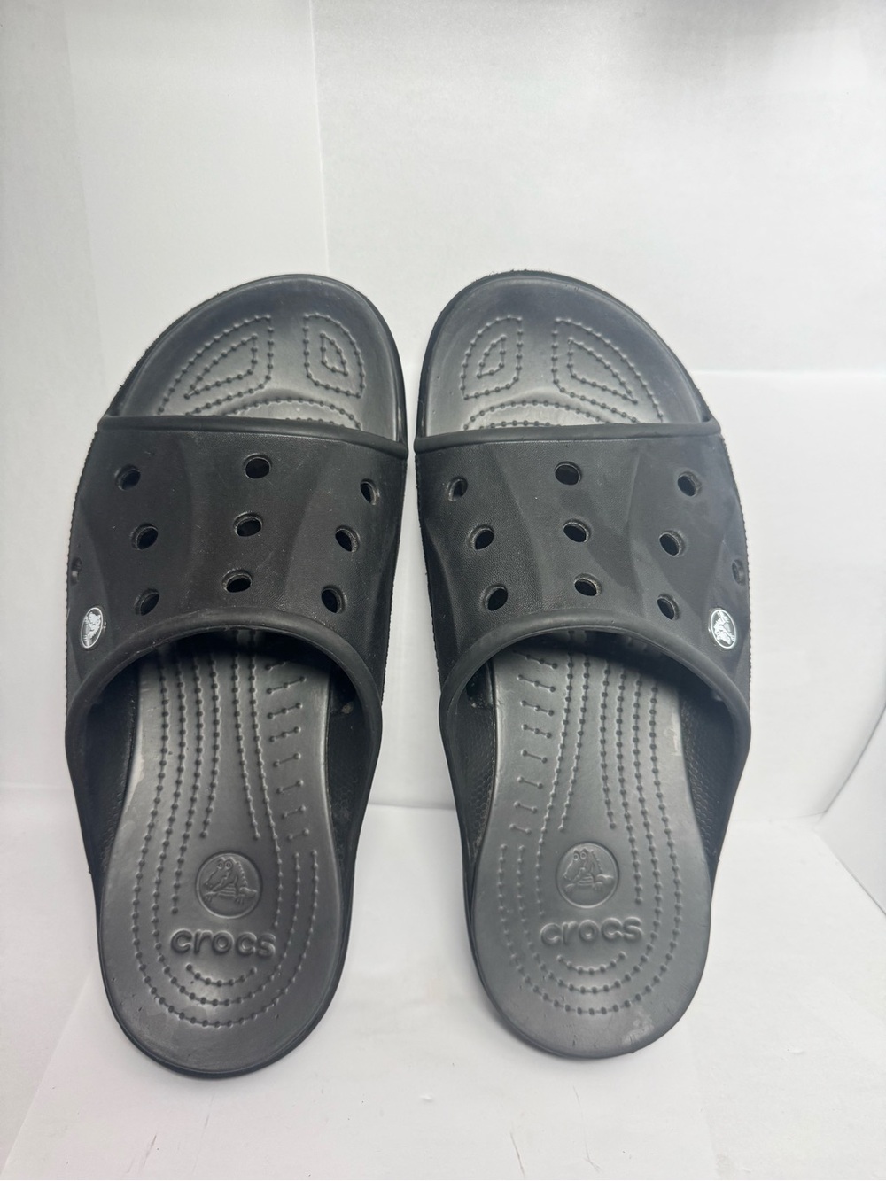 MENS Sz 8 CROCS SLIDES FLIP FLOPS SANDALS BLACK COLOR